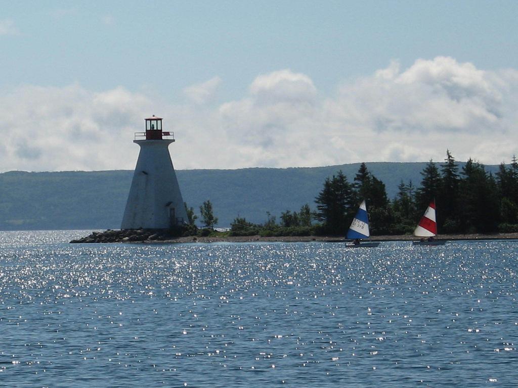 Dunlop Inn Baddeck Inlet Exteriér fotografie